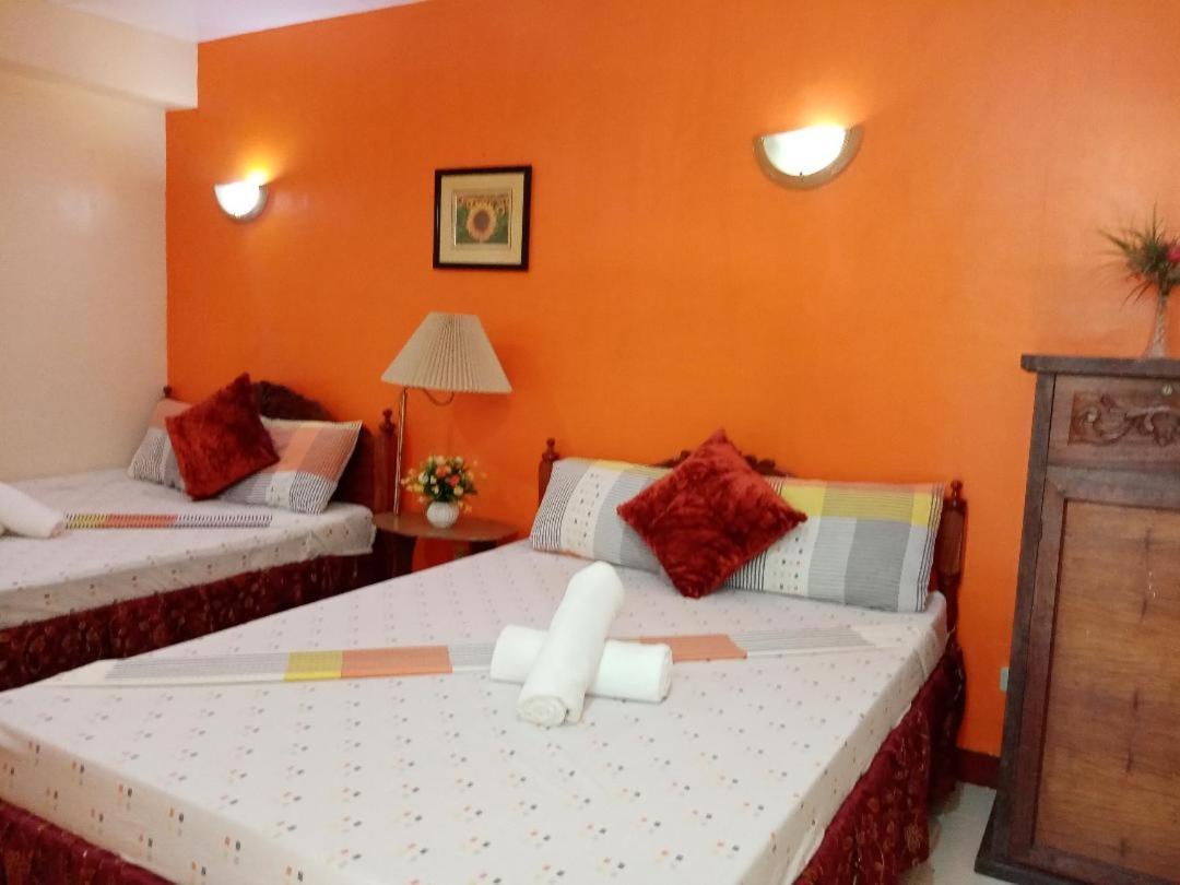 D'Lucky Garden Inn & Suites Tiniguiban Dış mekan fotoğraf