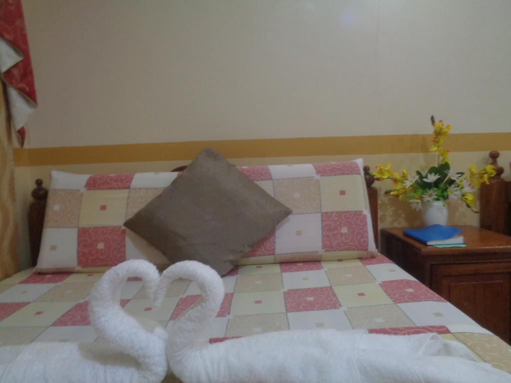 D'Lucky Garden Inn & Suites Tiniguiban Dış mekan fotoğraf