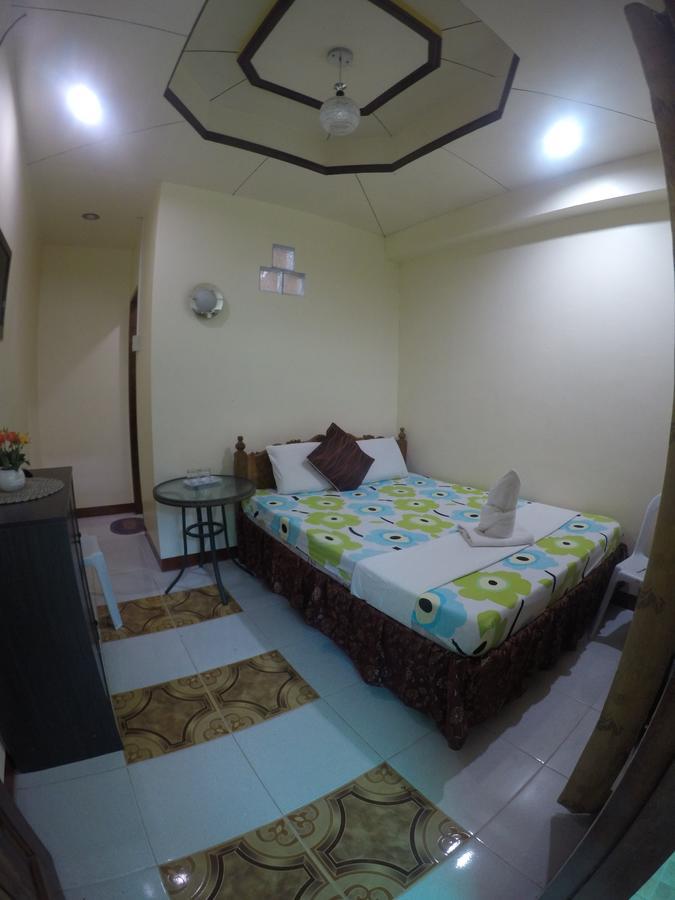 D'Lucky Garden Inn & Suites Tiniguiban Dış mekan fotoğraf