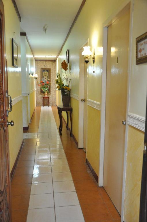 D'Lucky Garden Inn & Suites Tiniguiban Dış mekan fotoğraf