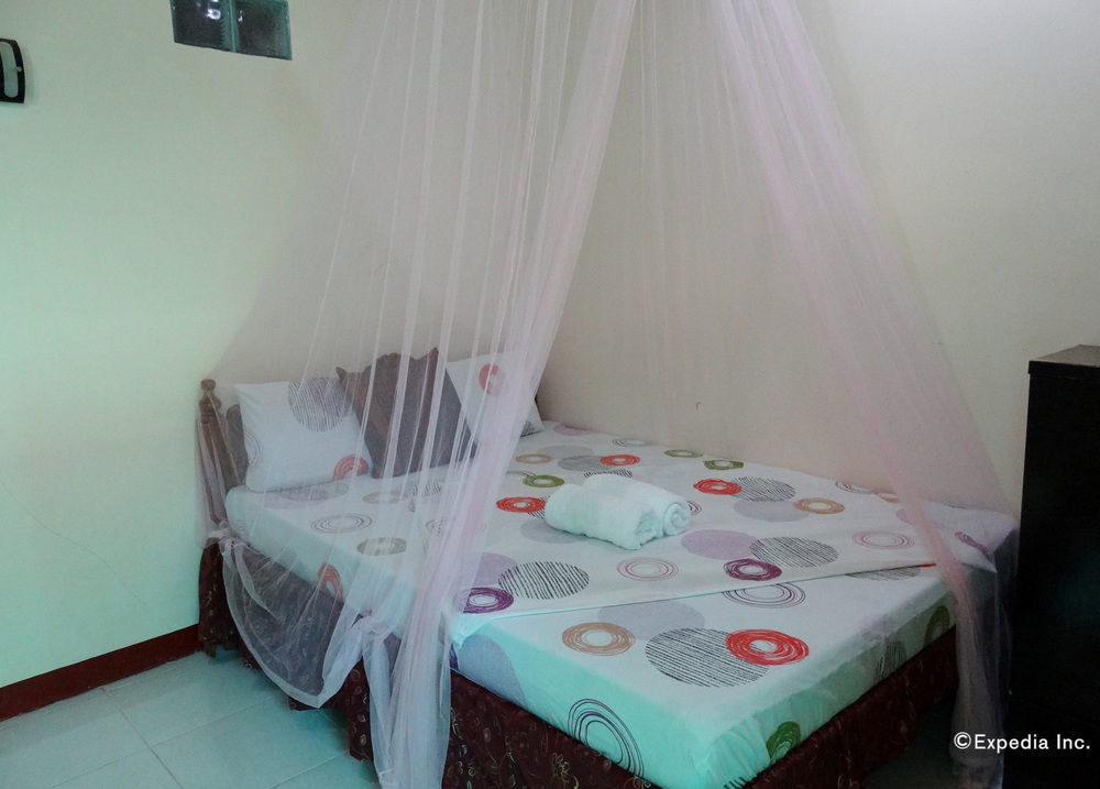 D'Lucky Garden Inn & Suites Tiniguiban Dış mekan fotoğraf