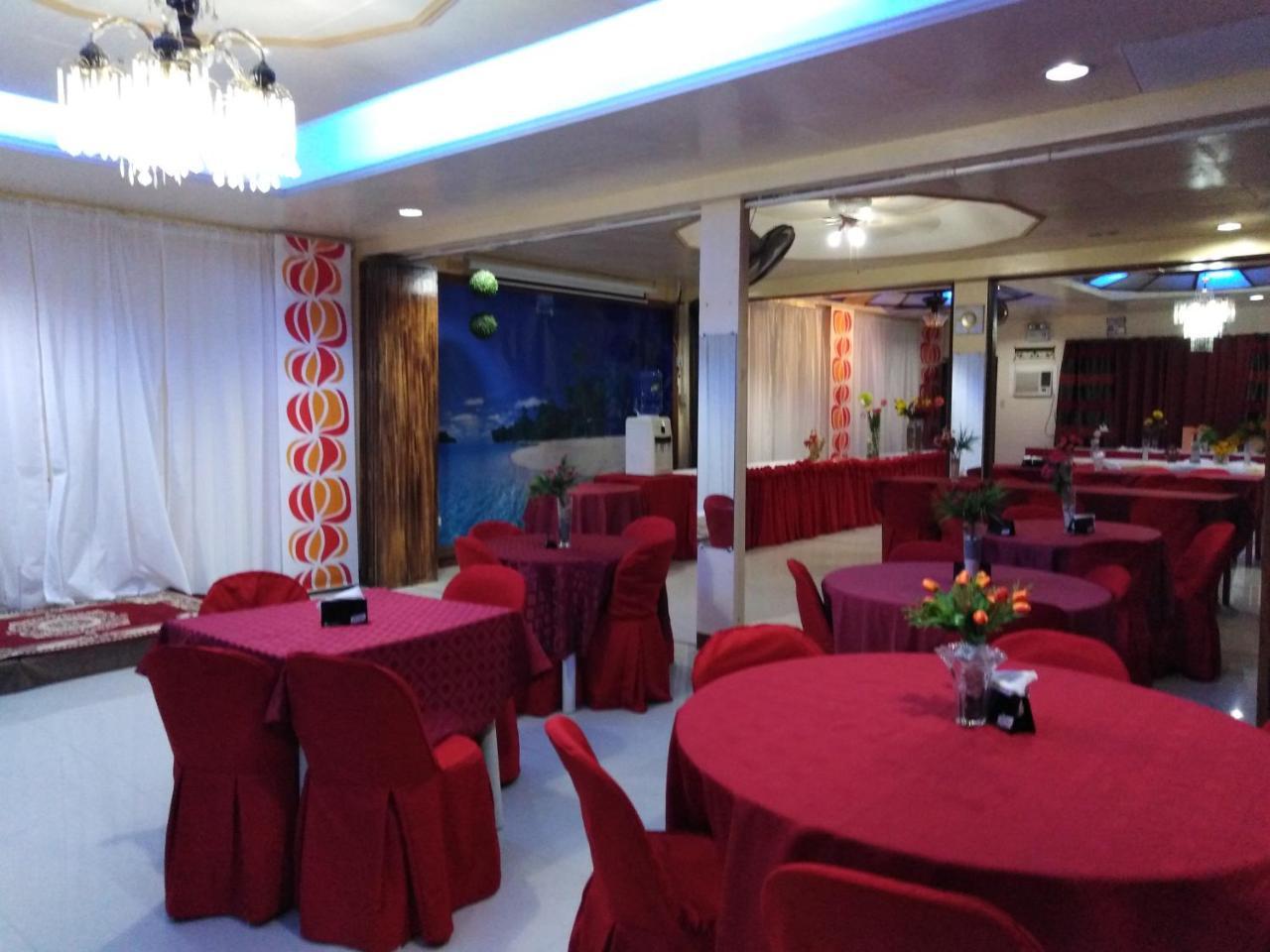 D'Lucky Garden Inn & Suites Tiniguiban Dış mekan fotoğraf
